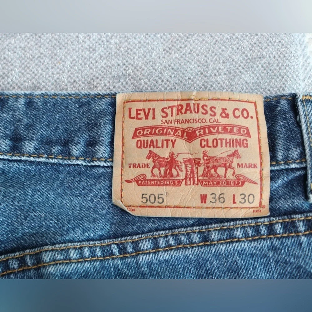 Levi's Men's 505 Straight Jeans Sz W 36 L30 Regular Fit